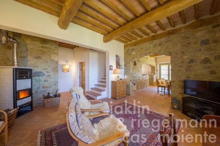 Image No.19-Maison de campagne de 4 chambres à vendre à Cinigiano