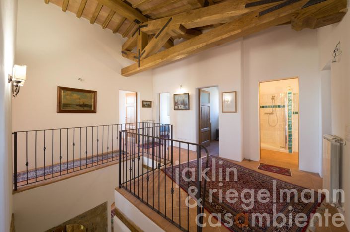 Image No.24-Maison de campagne de 4 chambres à vendre à Cinigiano