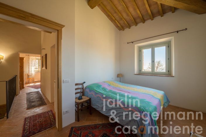 Image No.26-Maison de campagne de 4 chambres à vendre à Cinigiano