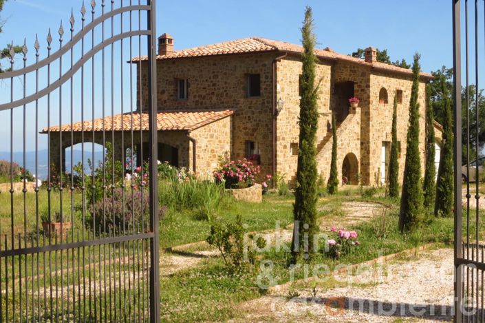 Image No.9-4 Bed Country House for sale