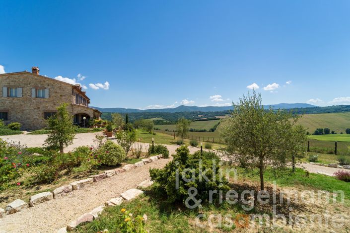 Image No.61-7 Bed Country House for sale