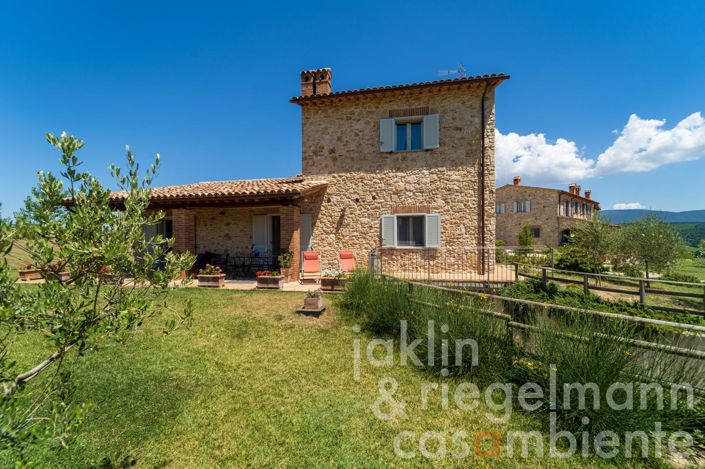 Image No.69-7 Bed Country House for sale