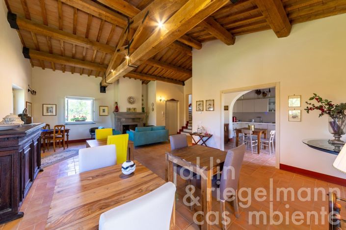 Image No.77-7 Bed Country House for sale