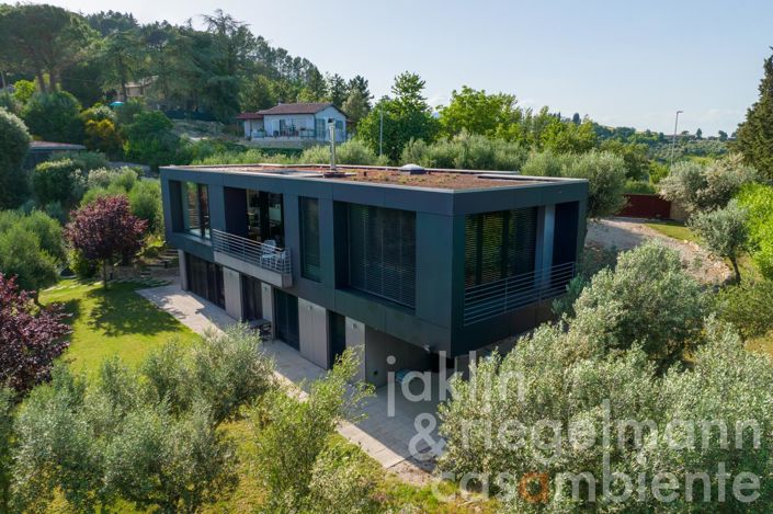 Image No.11-4 Bed Country House for sale