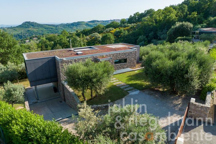 Image No.14-Maison de campagne de 4 chambres à vendre à Perugia