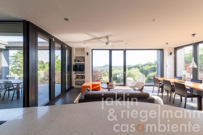 Image No.32-4 Bed Country House for sale