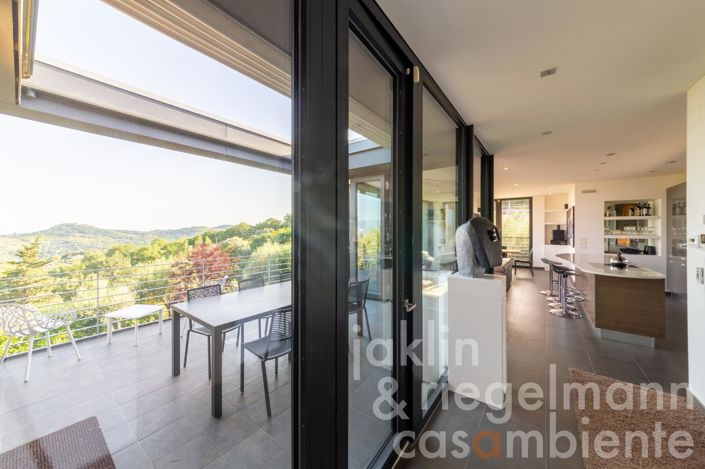 Image No.38-4 Bed Country House for sale