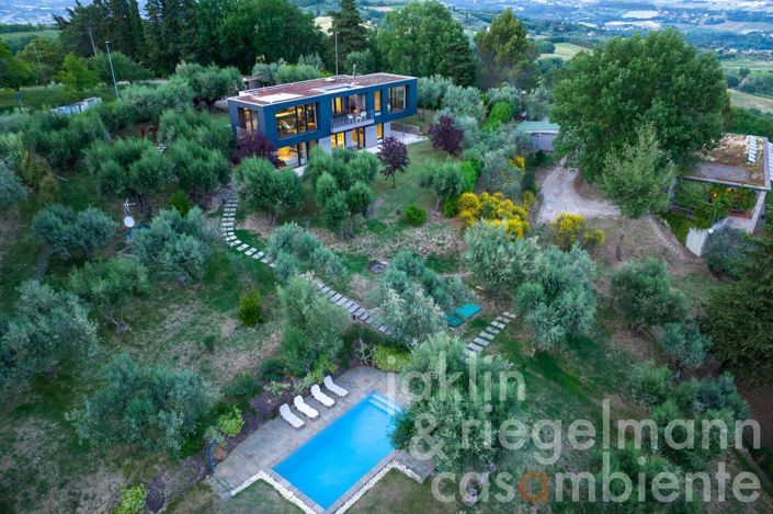 Image No.7-Maison de campagne de 4 chambres à vendre à Perugia