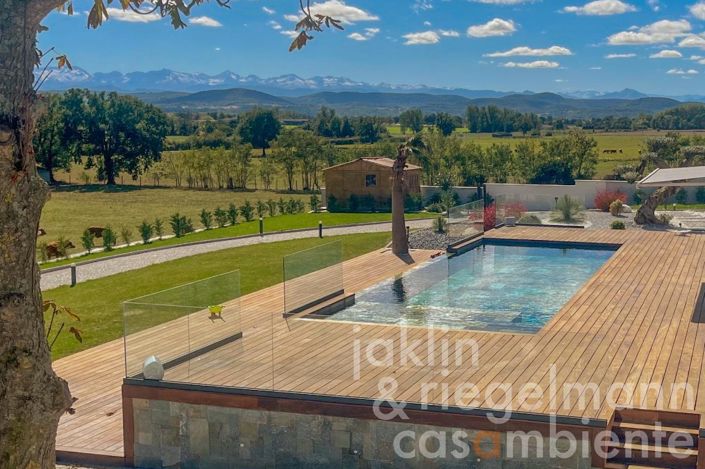 Image No.10-4 Bed Country House for sale