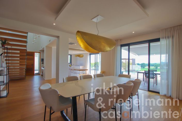 Image No.24-4 Bed Country House for sale