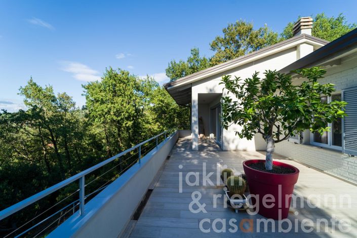 Image No.12-Maison de campagne de 3 chambres à vendre à Magione