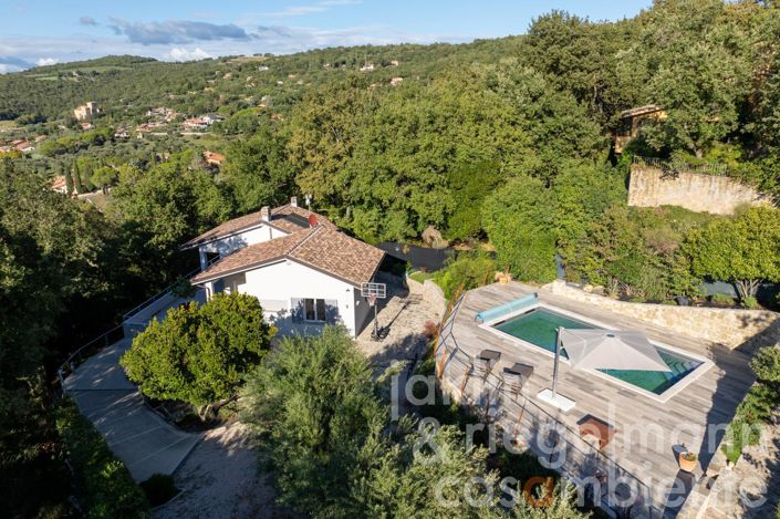 Image No.3-Maison de campagne de 3 chambres à vendre à Magione