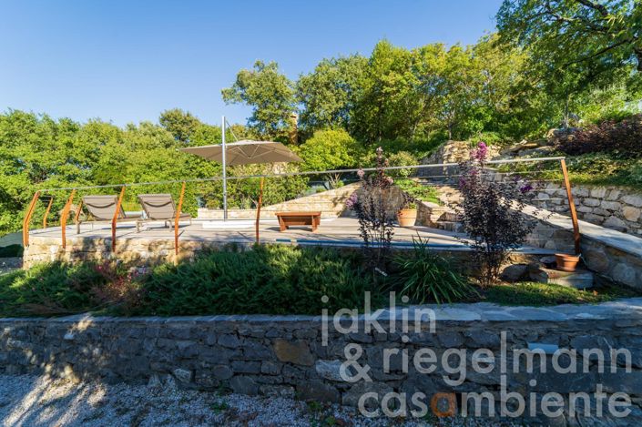 Image No.33-Maison de campagne de 3 chambres à vendre à Magione