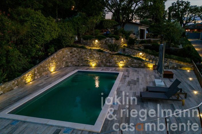 Image No.35-Maison de campagne de 3 chambres à vendre à Magione