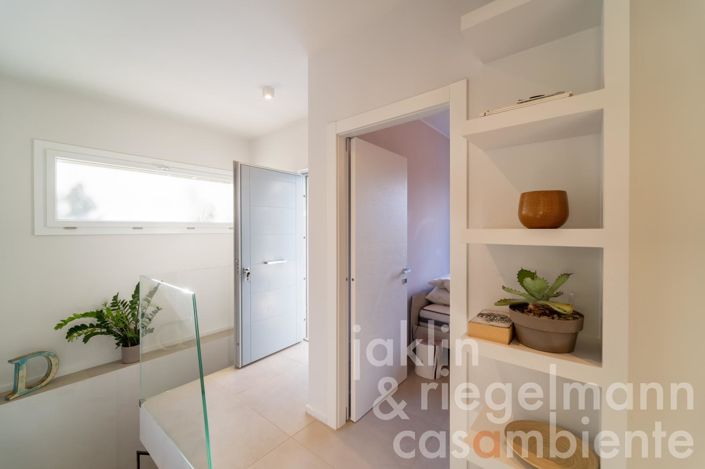 Image No.60-Maison de campagne de 3 chambres à vendre à Magione