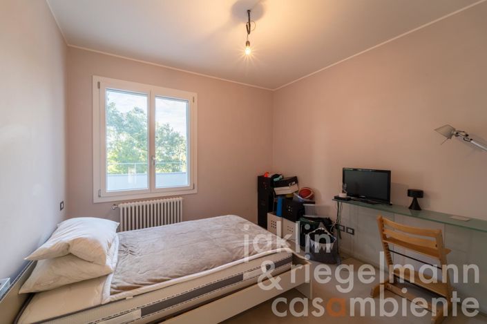 Image No.62-Maison de campagne de 3 chambres à vendre à Magione