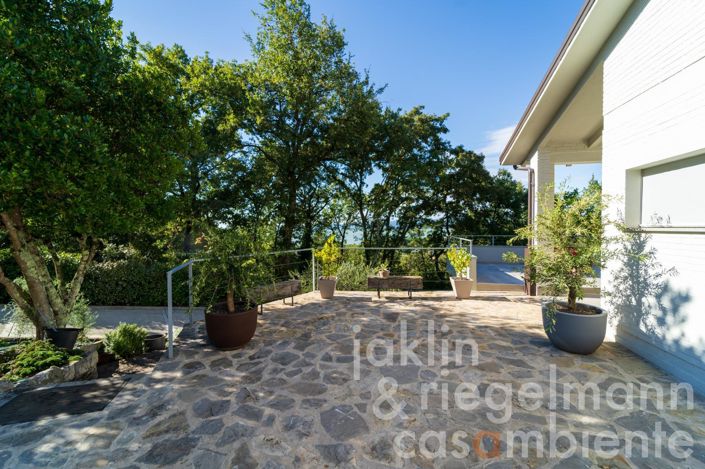 Image No.9-Maison de campagne de 3 chambres à vendre à Magione