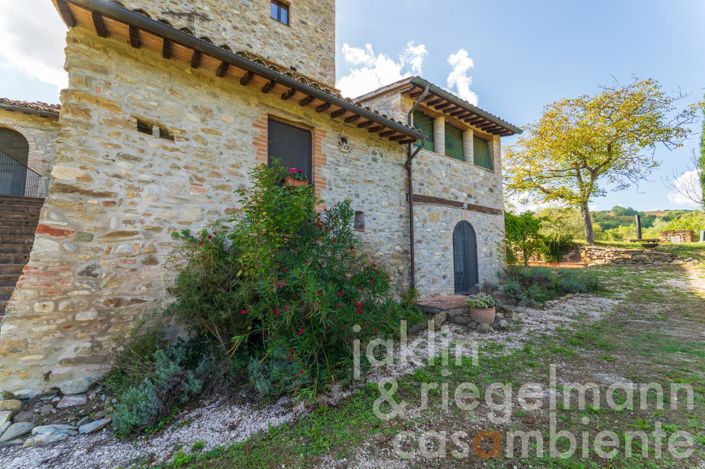 Image No.13-3 Bed Country House for sale