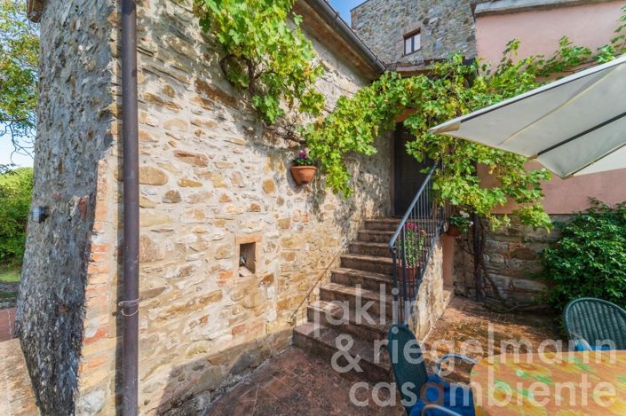 Image No.19-3 Bed Country House for sale