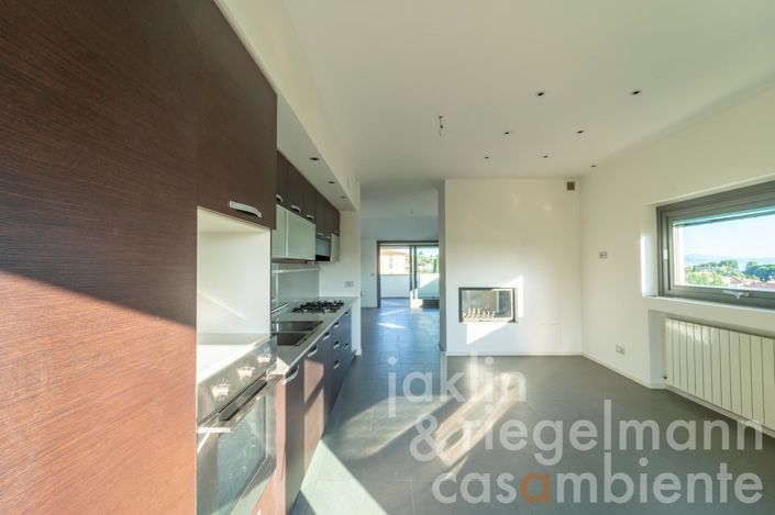 Image No.12-Appartement de 2 chambres à vendre à Pérouse