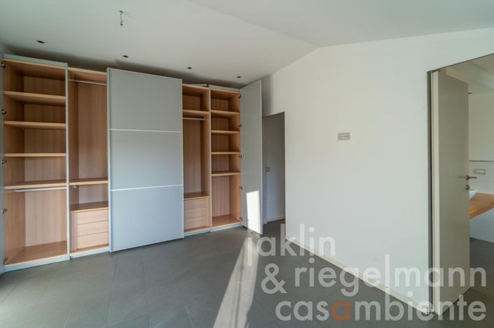 Image No.19-2 Bed Apartment for sale