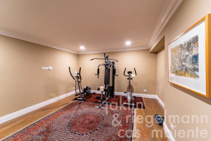 Image No.113-10 Bed Country House for sale