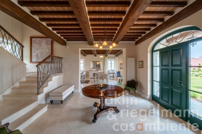 Image No.118-10 Bed Country House for sale