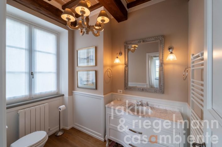 Image No.125-10 Bed Country House for sale