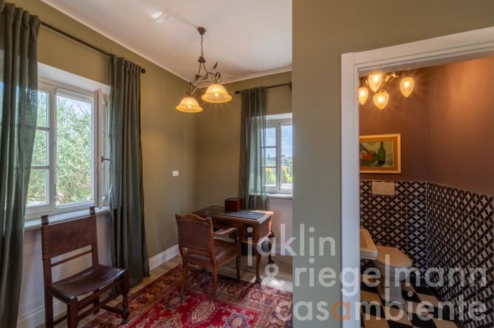 Image No.139-10 Bed Country House for sale