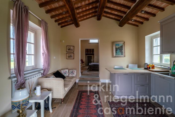 Image No.140-10 Bed Country House for sale