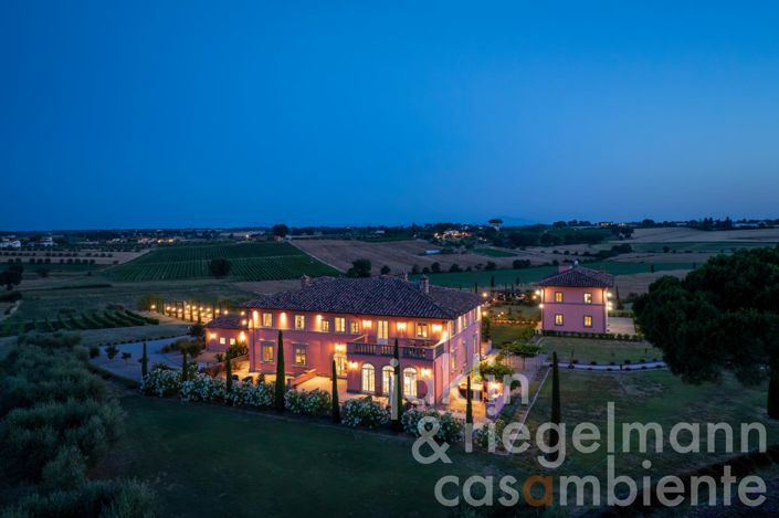 Image No.19-10 Bed Country House for sale