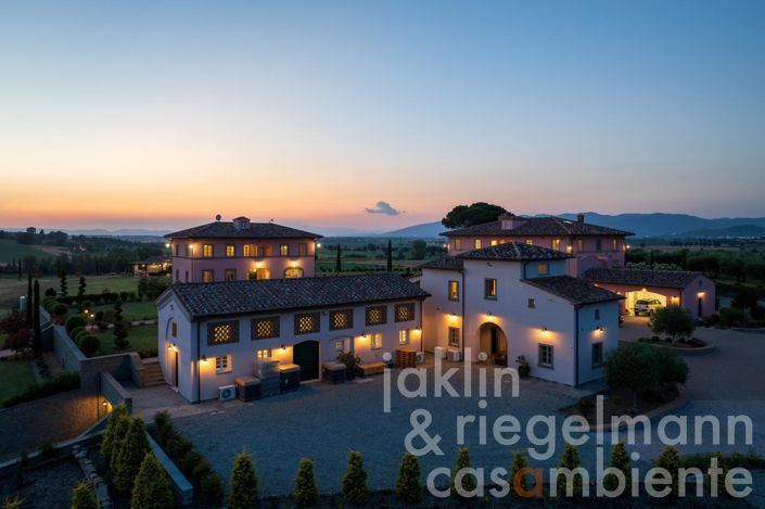 Image No.3-10 Bed Country House for sale