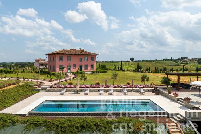 Image No.42-10 Bed Country House for sale