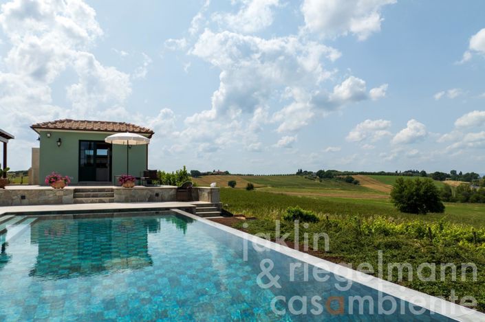 Image No.44-10 Bed Country House for sale