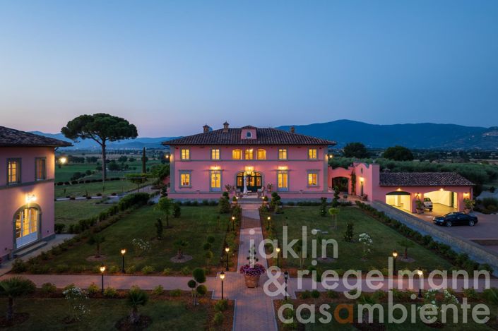 Image No.6-10 Bed Country House for sale