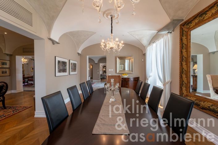 Image No.71-10 Bed Country House for sale