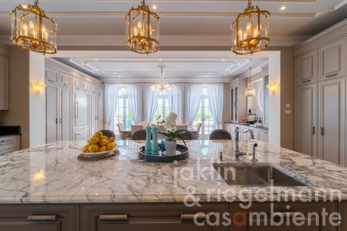 Image No.75-10 Bed Country House for sale