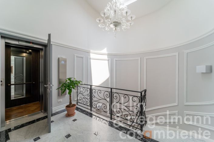 Image No.88-10 Bed Country House for sale