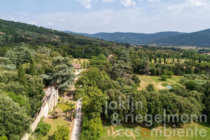 Image No.34-10 Bed Villa for sale