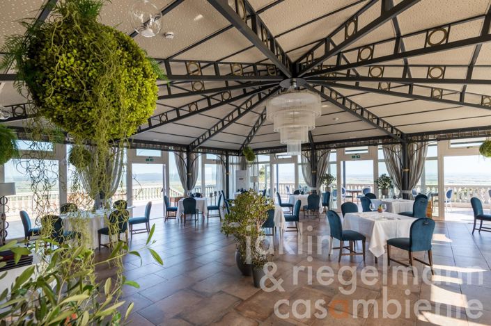 Image No.29-Châteaux de 19 chambres à vendre à Livorno