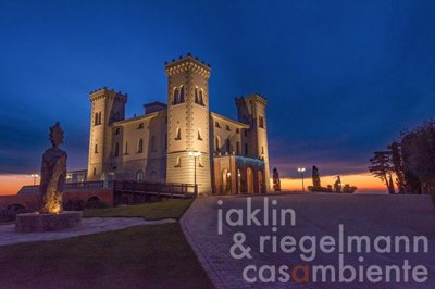 68ecc4aab537fm363508