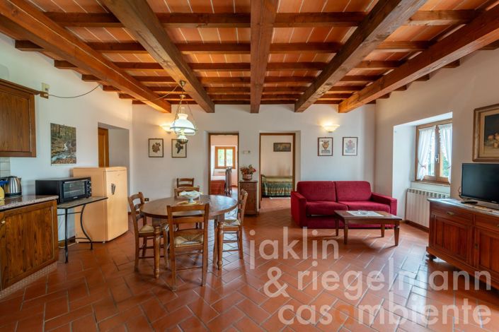 Image No.35-18 Bed Farmhouse for sale