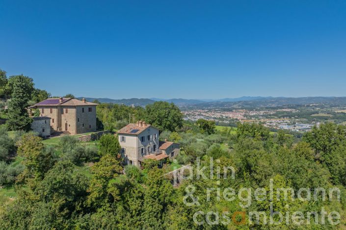Image No.13-Maison de campagne de 4 chambres à vendre à Umbertide