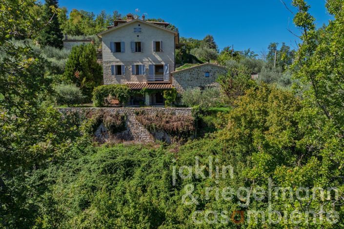 Image No.18-4 Bed Country House for sale