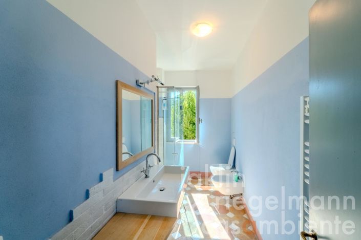 Image No.34-4 Bed Country House for sale