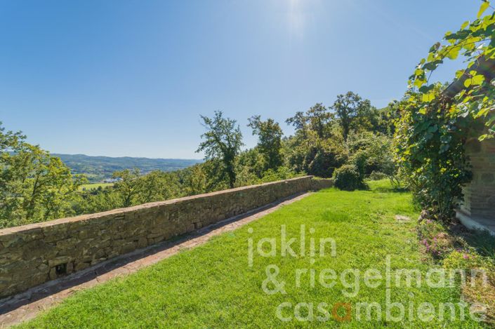 Image No.40-4 Bed Country House for sale