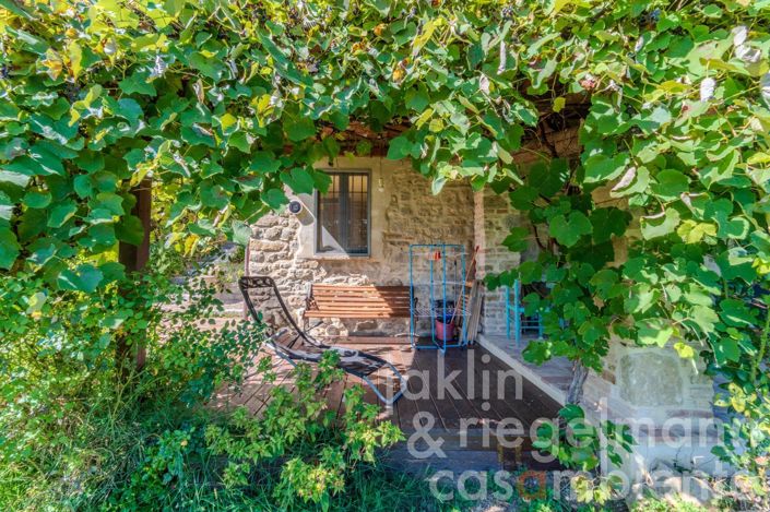 Image No.41-4 Bed Country House for sale