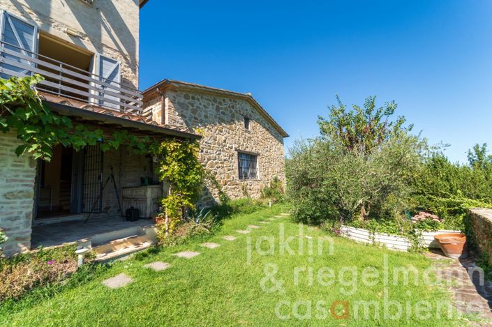 Image No.6-4 Bed Country House for sale