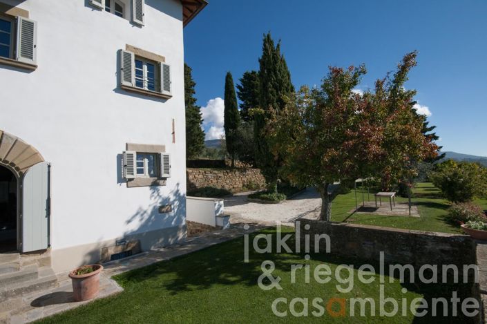 Image No.10-3 Bed Villa for sale