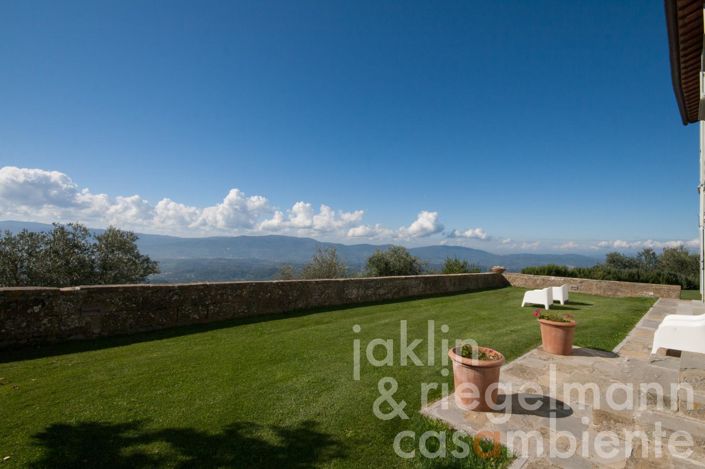 Image No.13-3 Bed Villa for sale